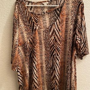 18/20 animal print with cute neck